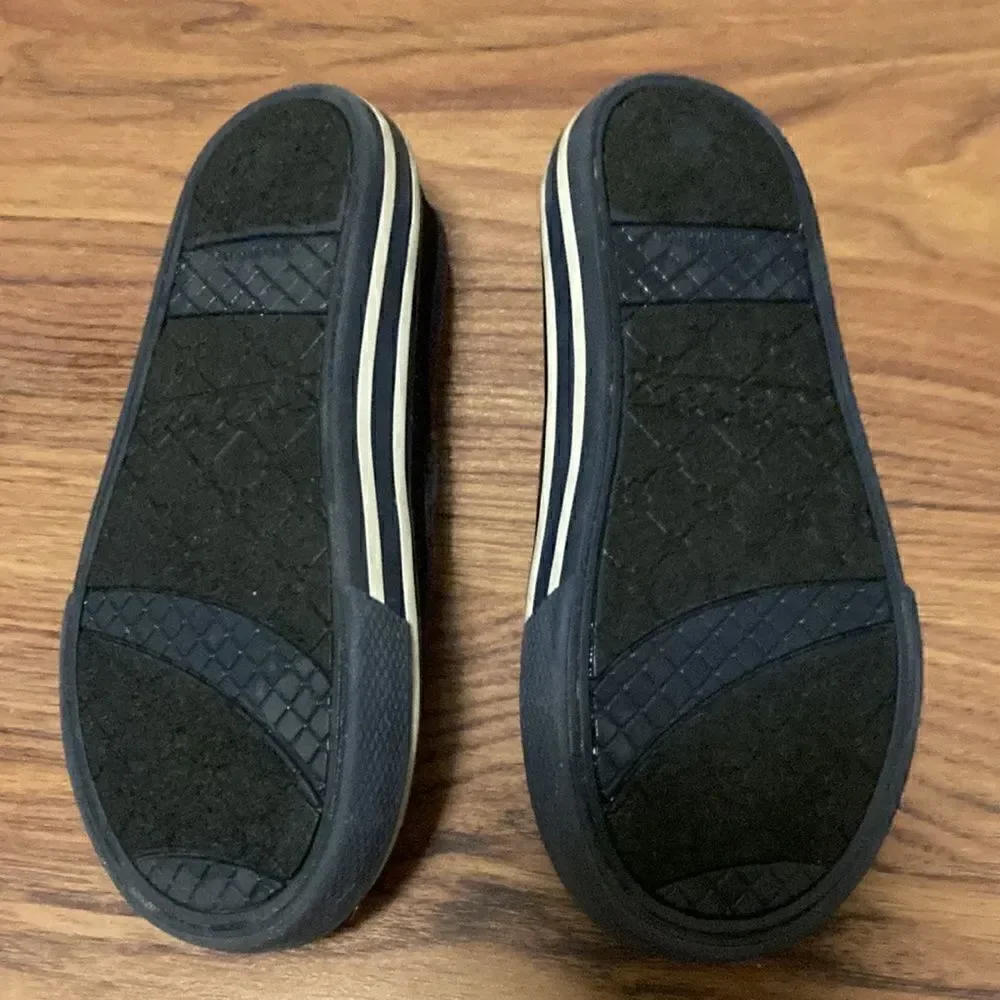 Children’s Place Navy Glitter Slip on Shoe. Toddler size 8.